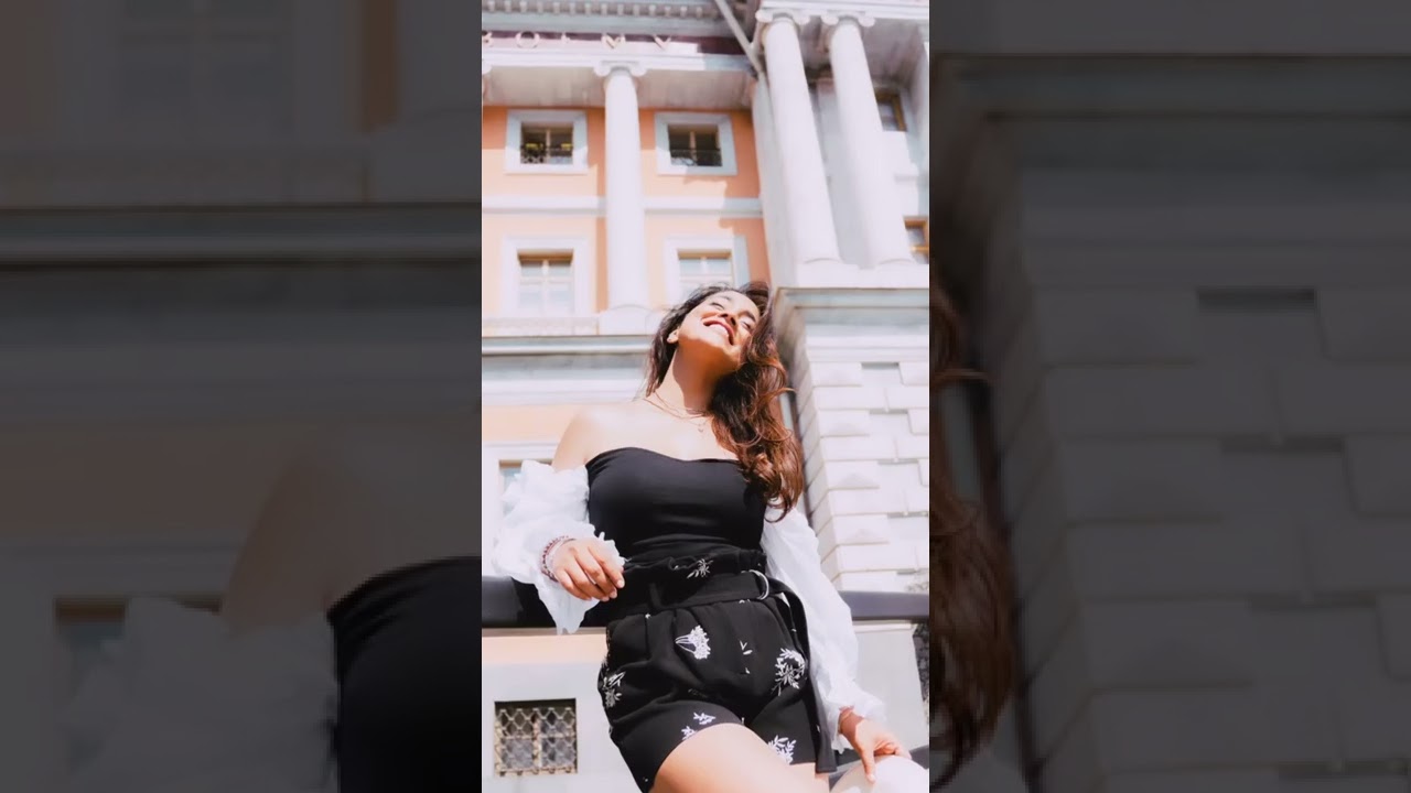shriya saran hot