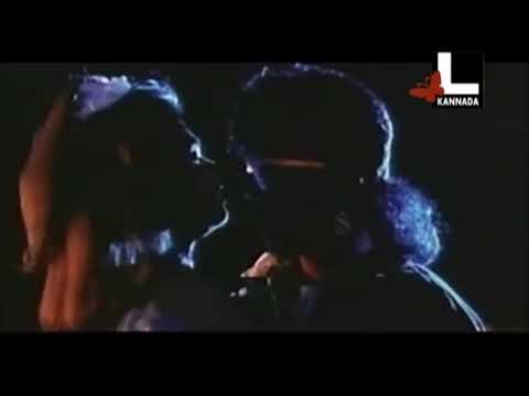 Silk Smitha hot navel 1