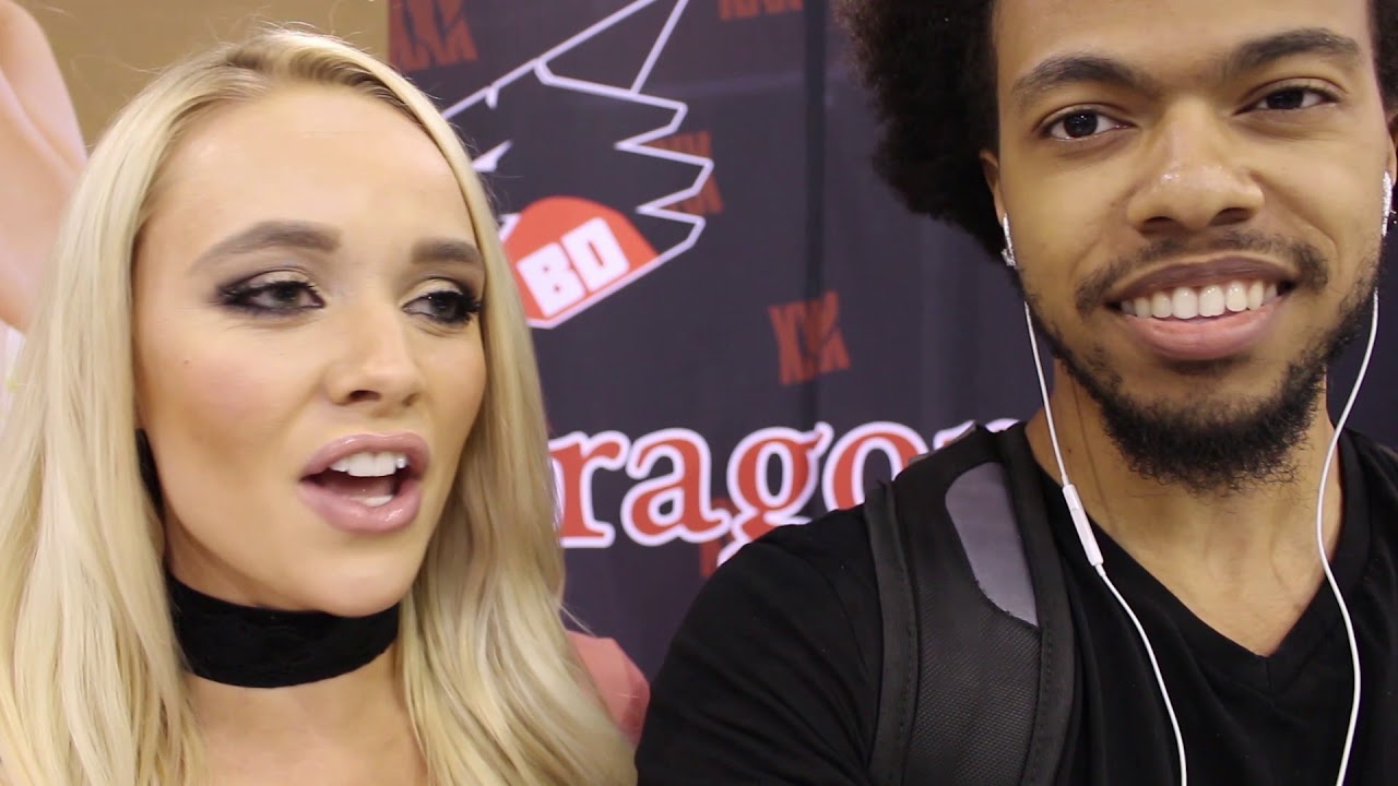 😍SIMPLE QUESTIONS WITH ADULT STARS 😍(Alexis Monroe)😍