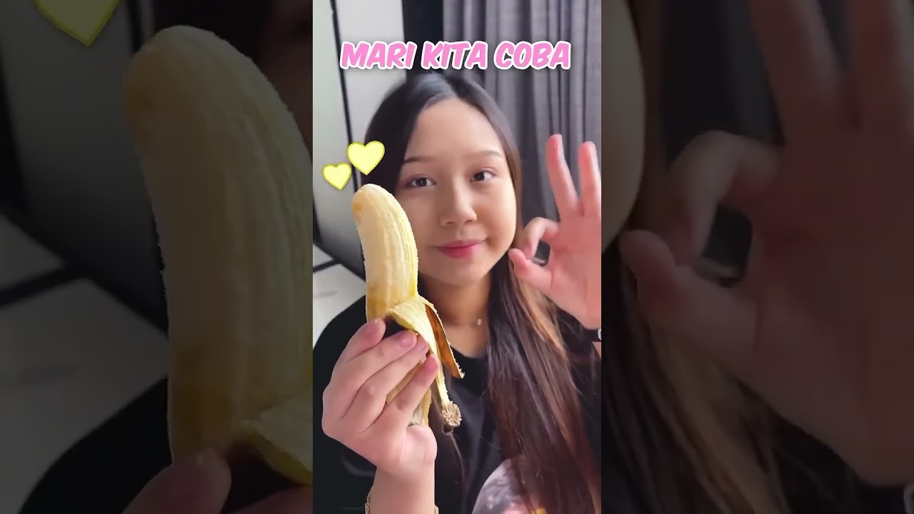 SISKAKOHL REVIEW PISANG WARNA MERAH 🍌😲 #jajanankorea #reviewmakanan #siskakohl #youtuberpemula