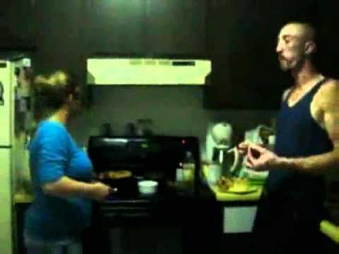 smack a bitch.WMV