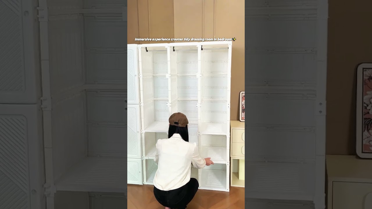 Small bedroom? No problem! #wardrobegoals  #storagesolutions #ukhomes