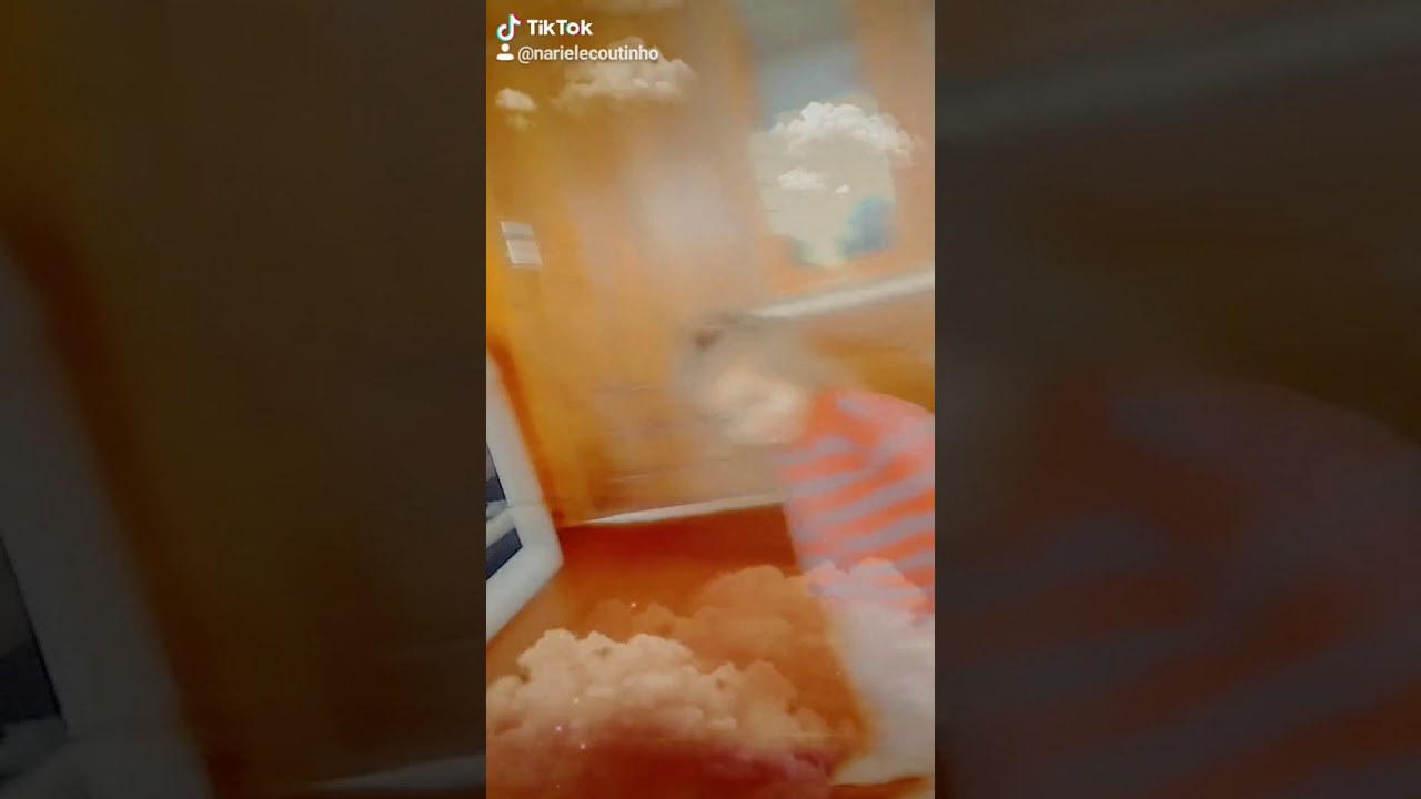 Sophia dançando 🤭