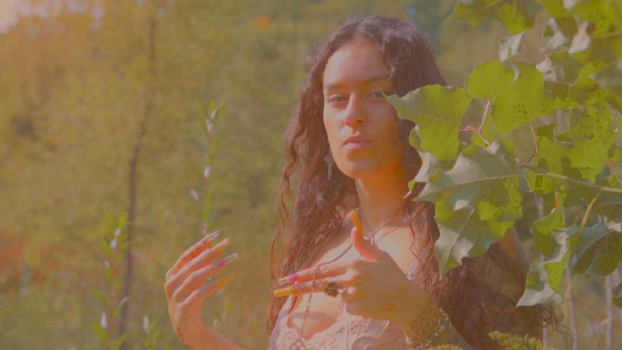 Sophie Dee Art Fashion Jewelry Video Editorial