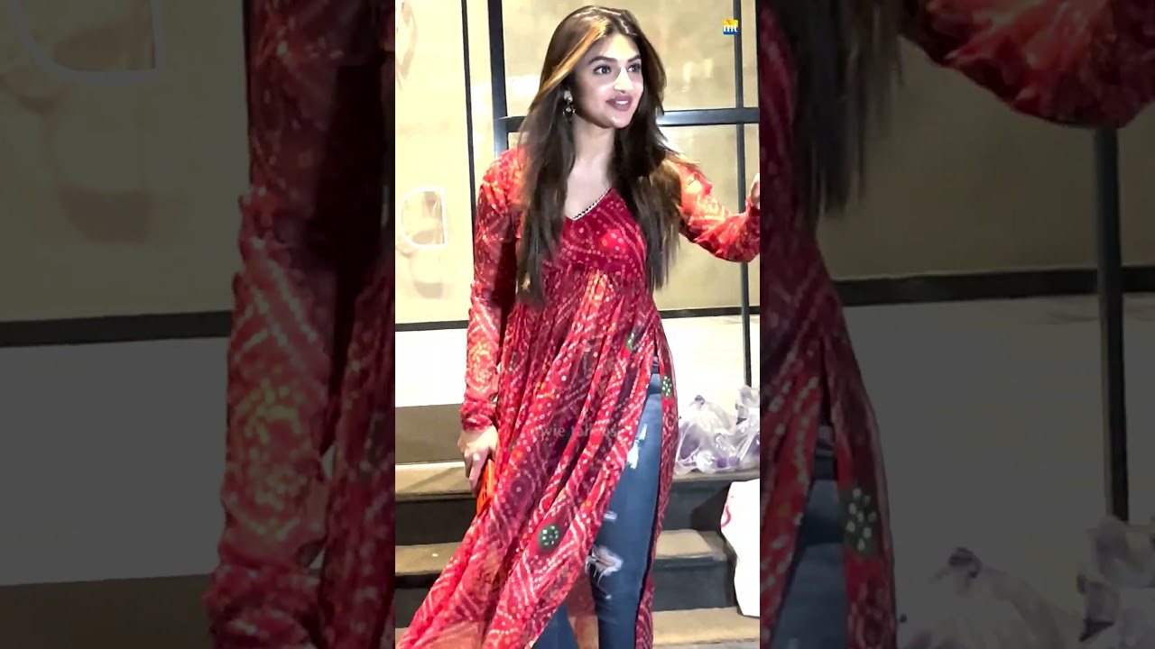 South Actress #Sreeleela in Kurti-Jeans Pair at #auronmeinkahandumtha screening