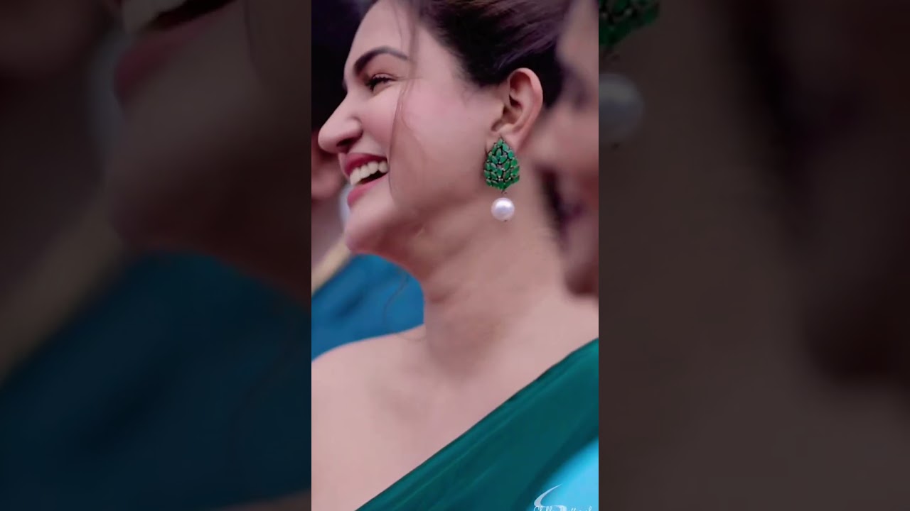 south indian beautiful girl 👧 #youtubeshorts #viral #trending #beautiful #moveis