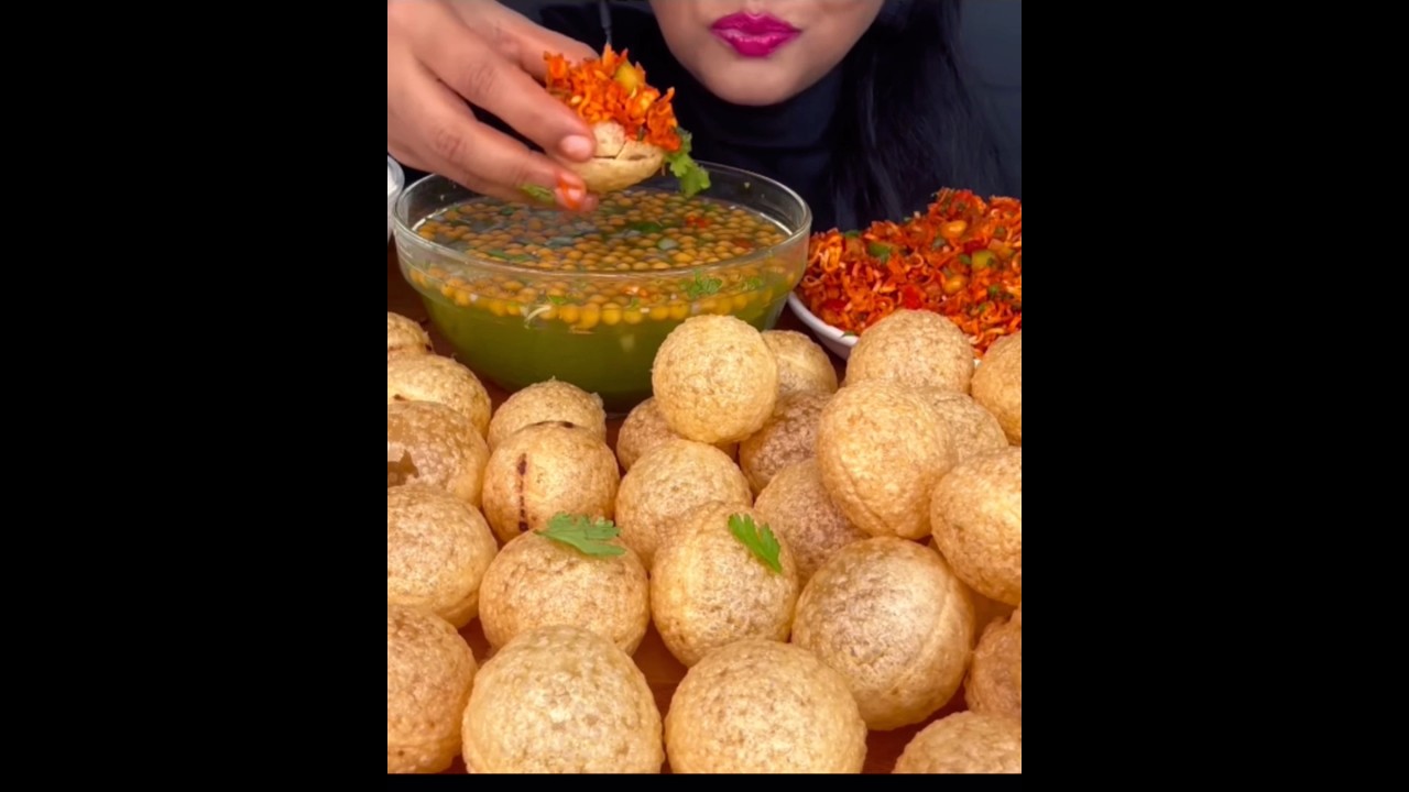 SPICE🔥ASMR eating spicy pani puri with spicy ragra🌶️🤤🍛