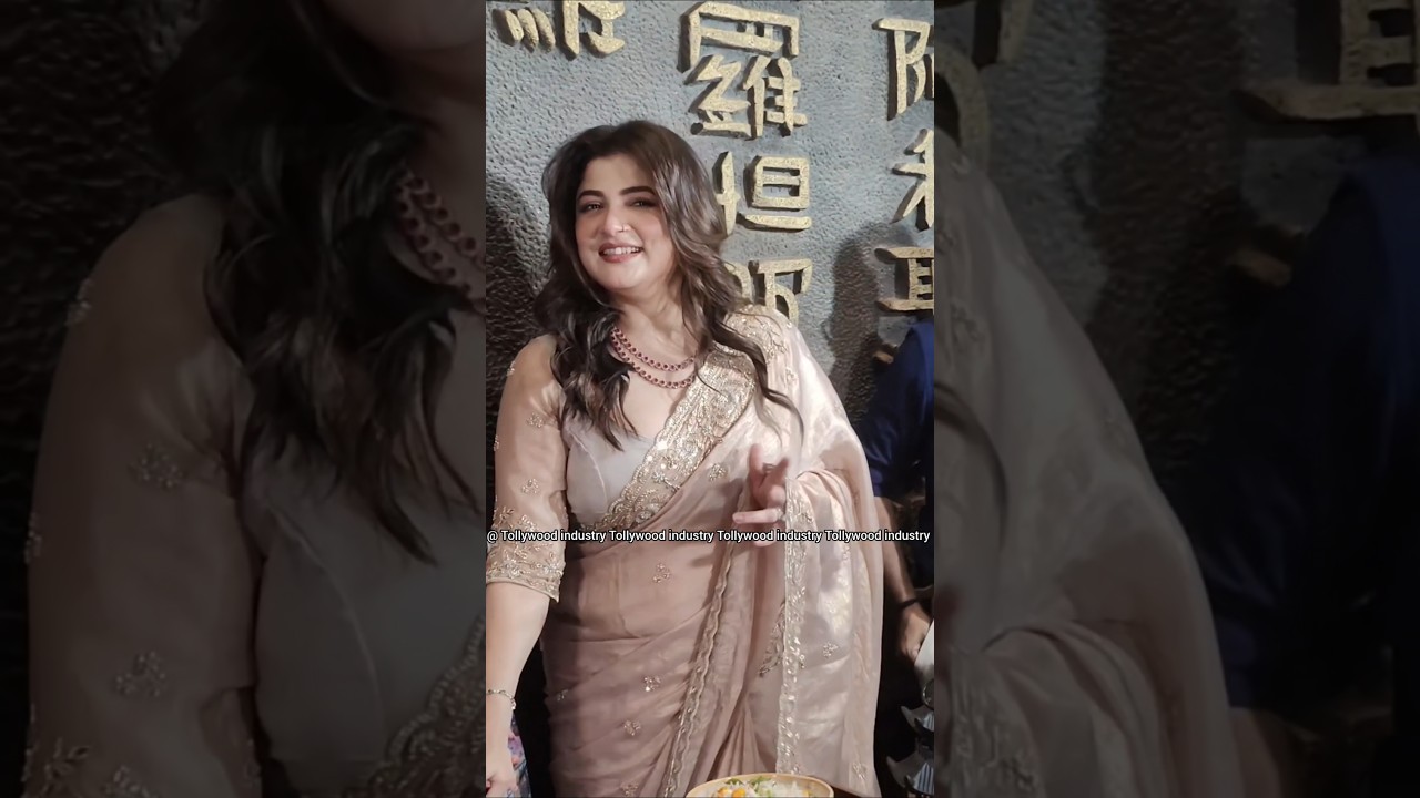 Srabanti🩷#srabantichatterjee #youtubeshorts #shortsviral #shortvideos #viralvideos #celebritygossip