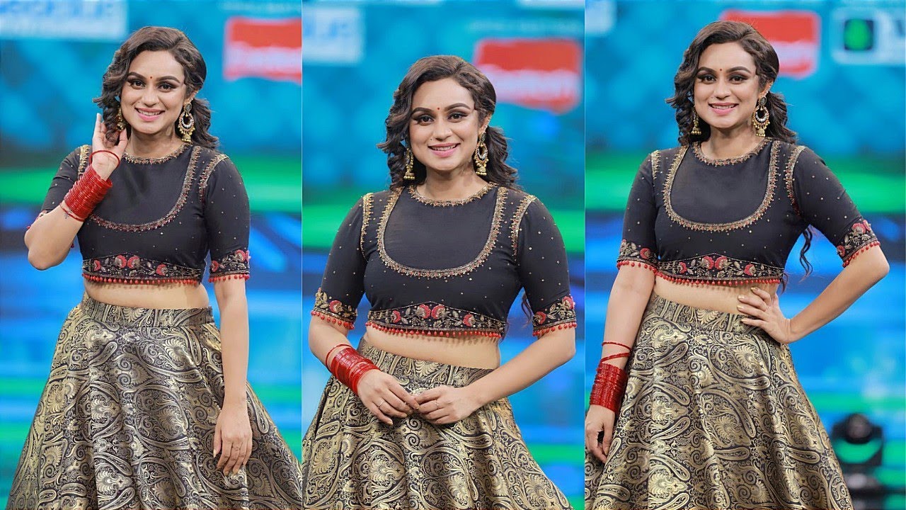 Star Magic Lakshmi Nakshatra hot navel show seen 🔥🔥🔥