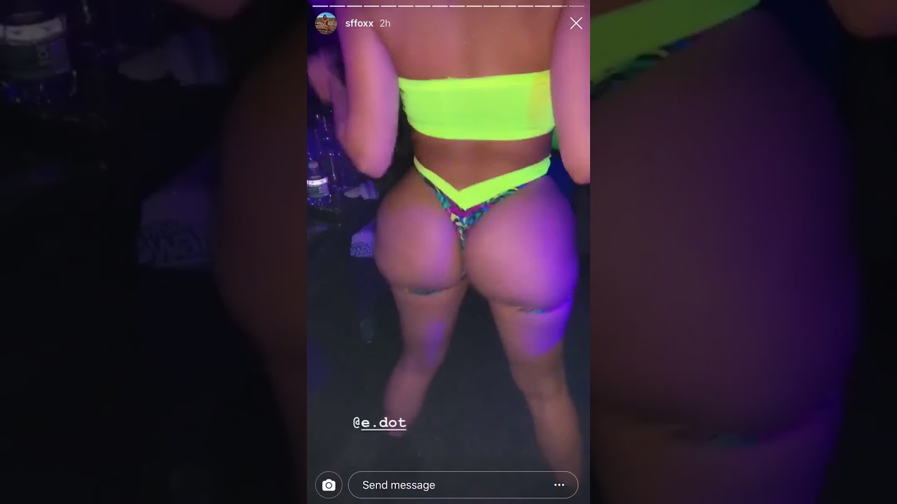 Starlets of New York stripper shaking her big butt