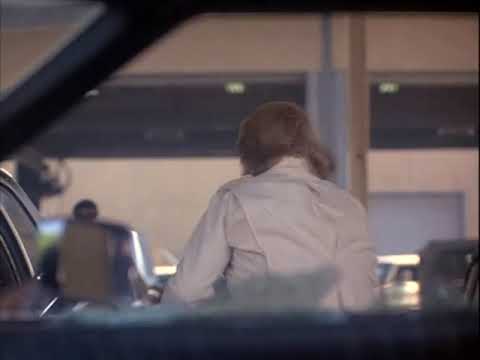 Starsky & Hutch S04E22 - Scene 1