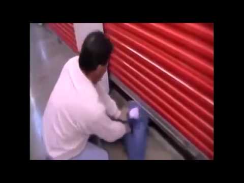Storage tickling