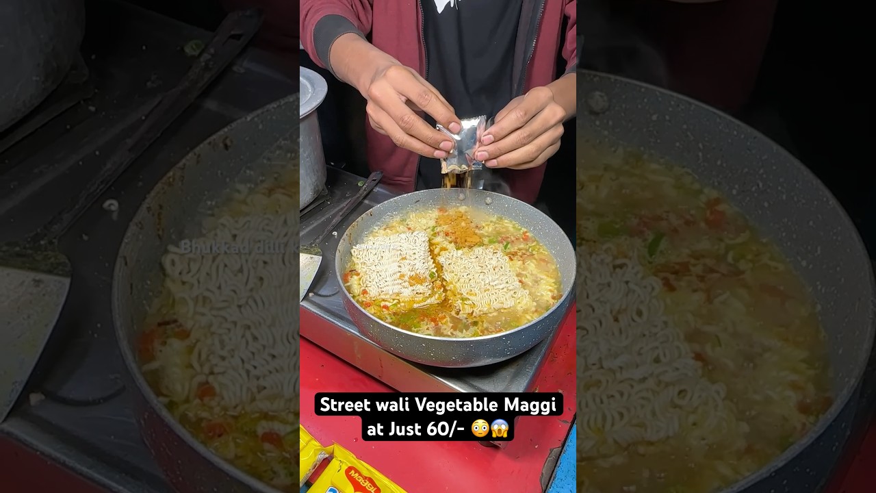 Street wali Vegetable Maggi at Just 60/- 😳😱|| Indian Street Food