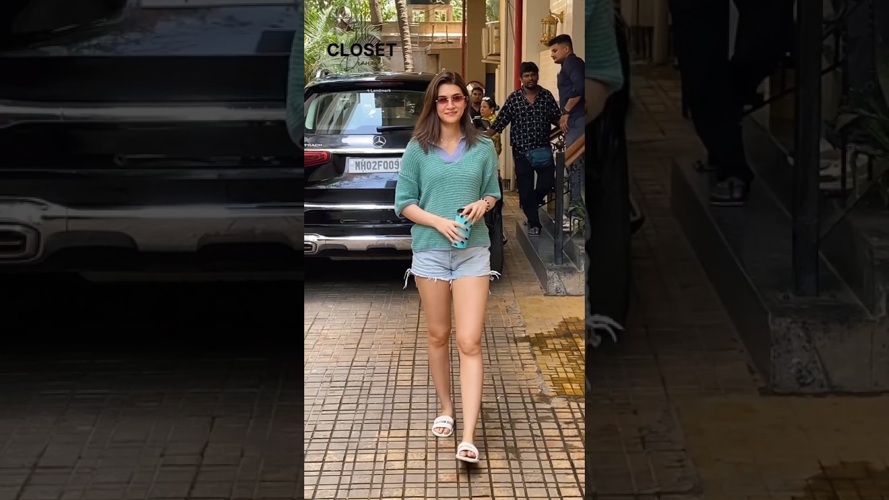 Stunning prices of celebrity footwear 🤔 Pt-2 | #bollywood #actress #fashion #shorts #viralshorts