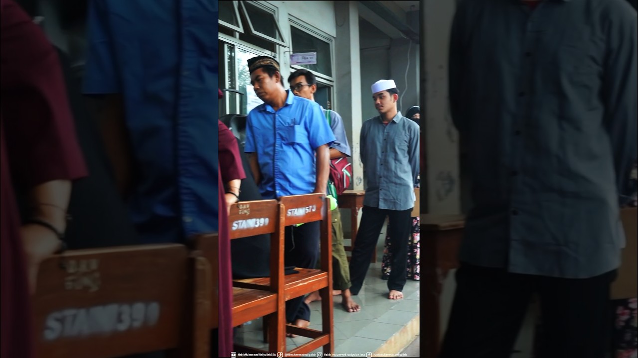 Suasana kedatangan santri di pondok pesantrem Al-Ashriyyah Nurul Iman Parung Bogor #santriindonesia