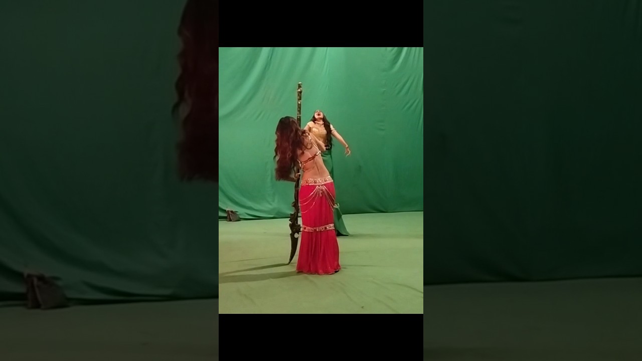 suhagan chudail, shooting, behind the scenes, naaglok fight
