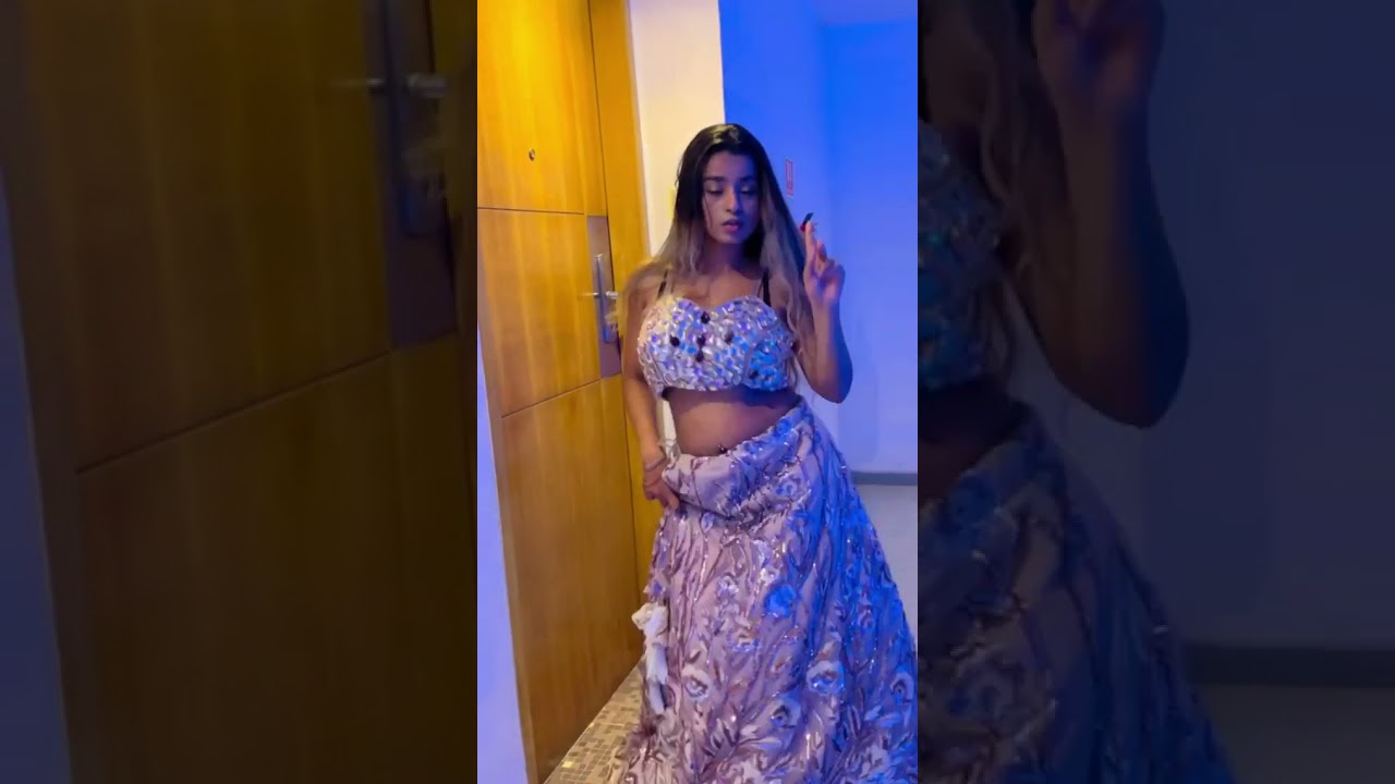 Suhana Khan hot Instagram real