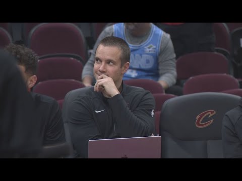 Suns hire new coach. Here's what we know about Jordan Ott.