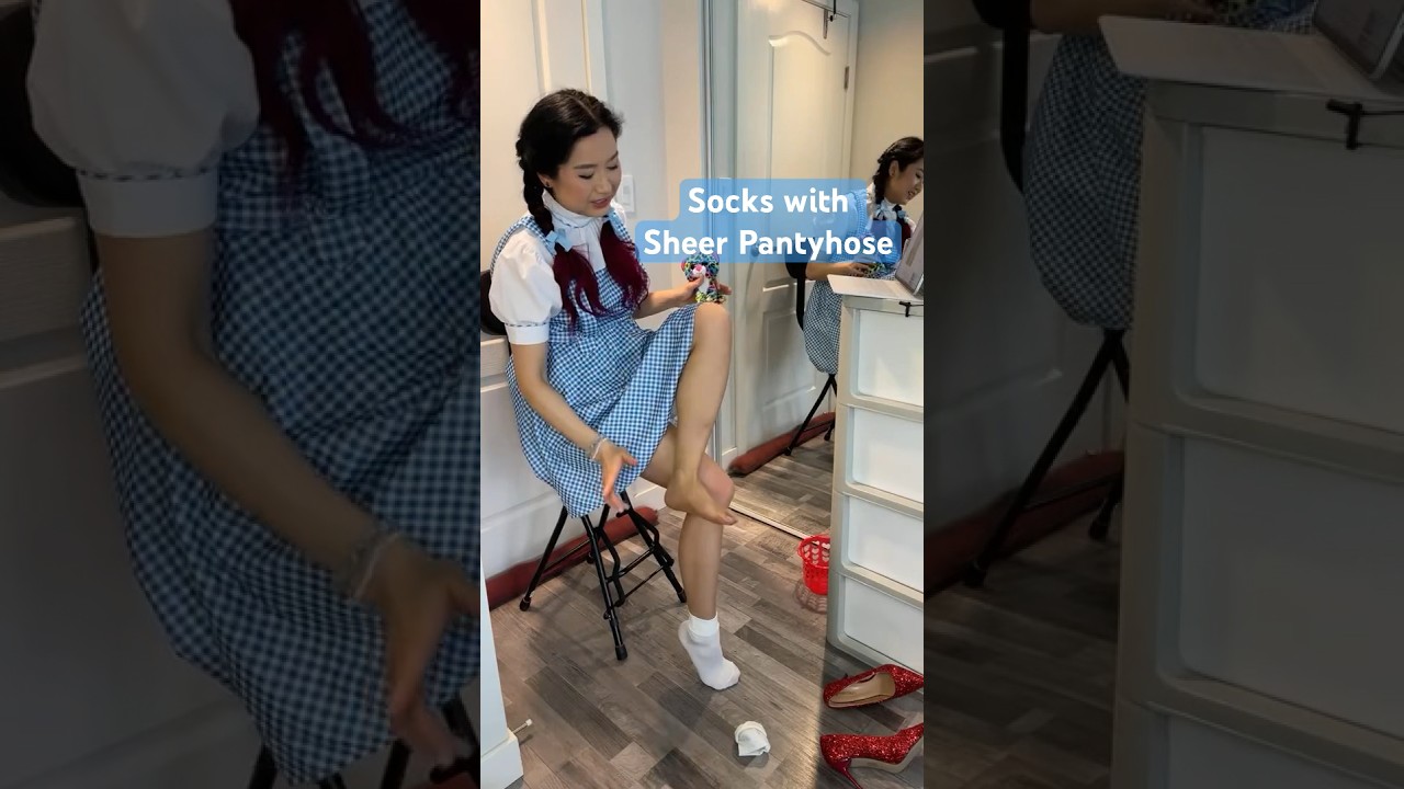 Super Sheer Pantyhose Under White Ankle Socks, Cosplay Nylons Legs Feet Toes Soles Model