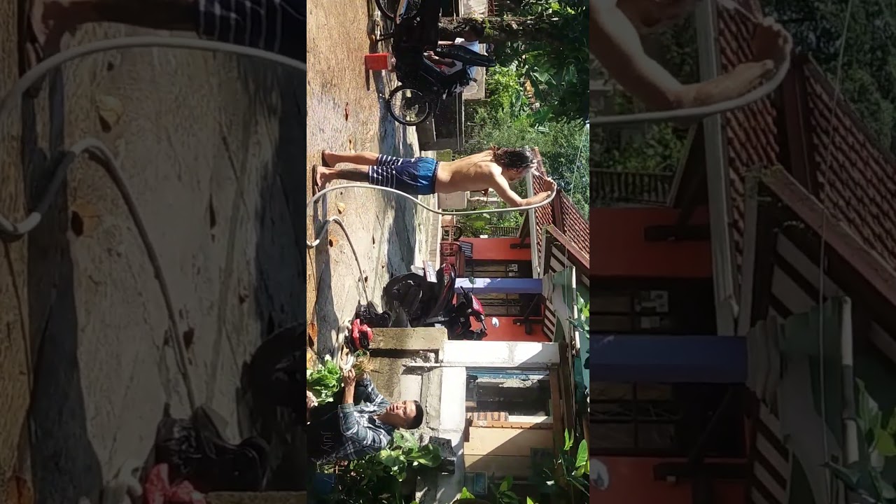Suruh mandi d kamar mandi malah pengen outdoor😂 #bule #bulegila #bugil #turist #tourism #tourist