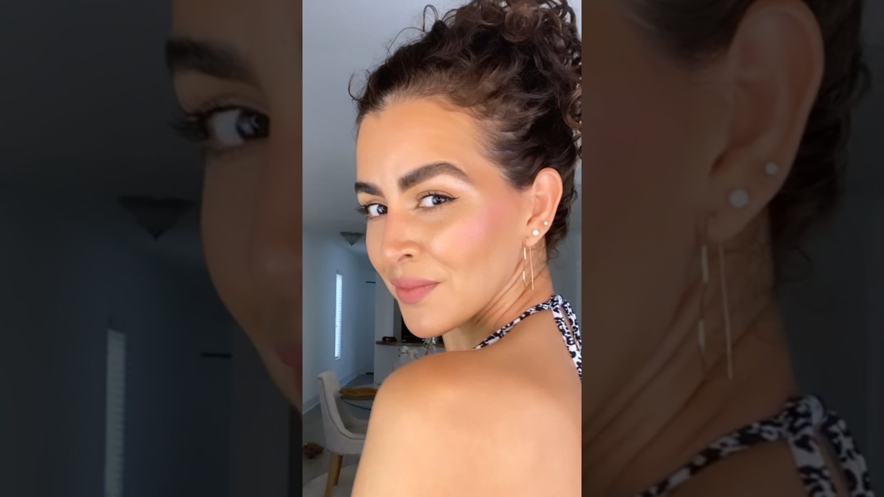 SWIMSUIT HACK | Doranellys Patton #fashionhacks #swimsuit #shorts #fashion