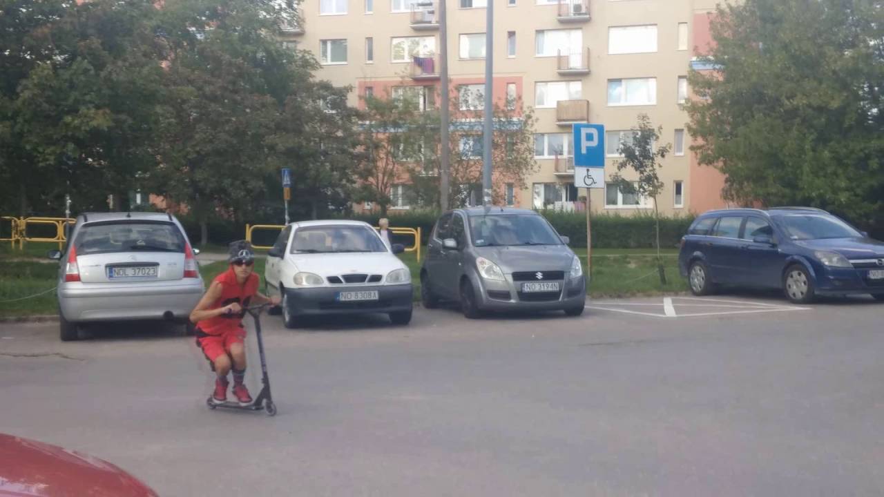 SZOK! Człowiek Mercedes rozpędza się do setki w 3 sekundy! [OBEJRZYJ MATERIAŁ]