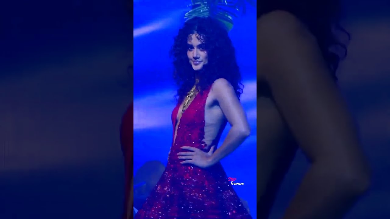 Taapsee Pannu at Lakme Fashion Week