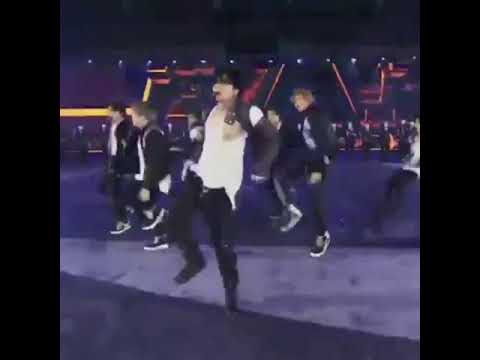 Taehyung 'ON' Nip Slip