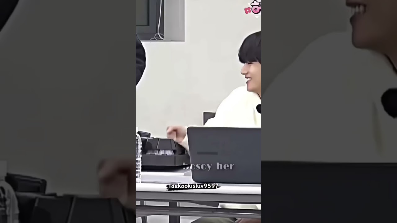 Taekook 😳⚠️ Tension... Tae's moan 😵 and jk's pleasured face...