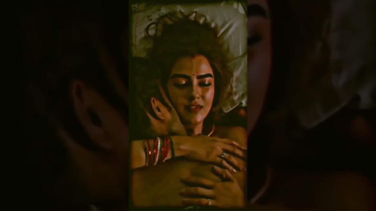 Tag your love wife husband romance #love #couplegoal #romance #kiss #hugs #suhagrat #bathroomromance