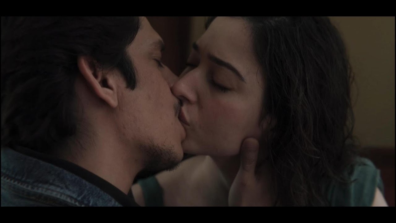 Tamannaah Bhatia Hot Kiss Lust Stories 2 | (Tamannaah Bhatia and Vijay Varma) |