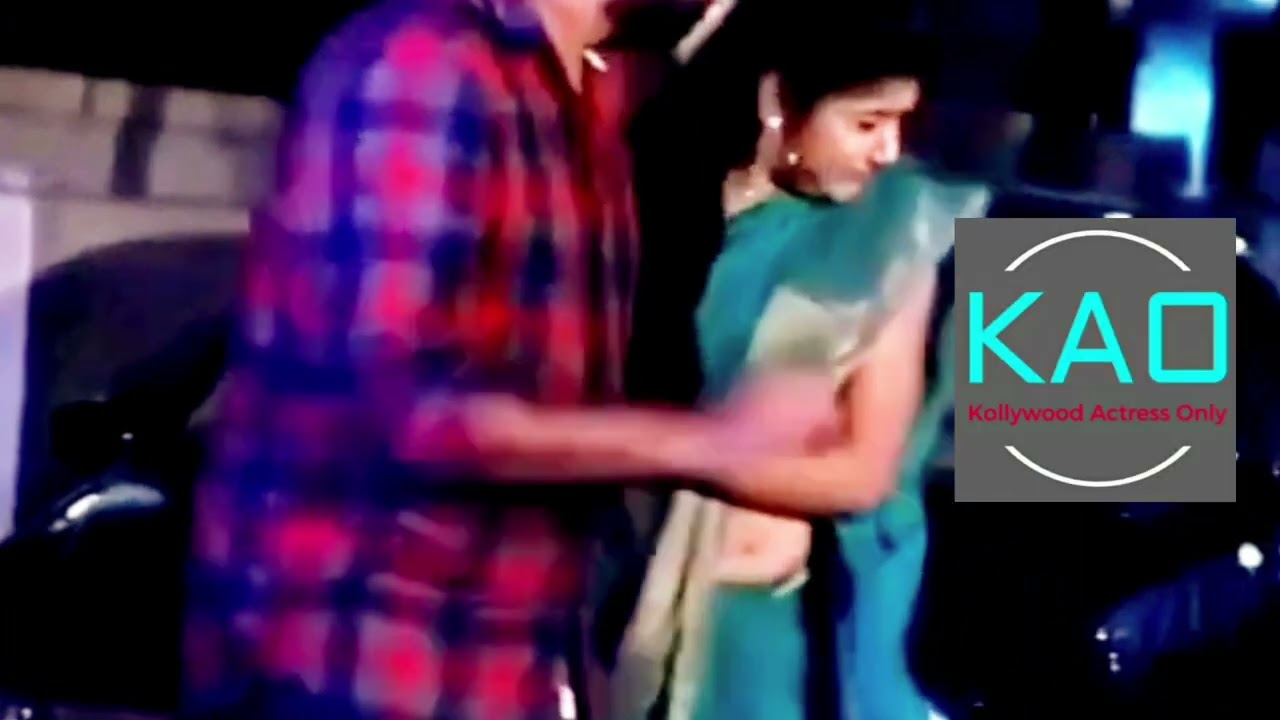 Tamil Serial Actress Abinavya Rare Navel Show Clip