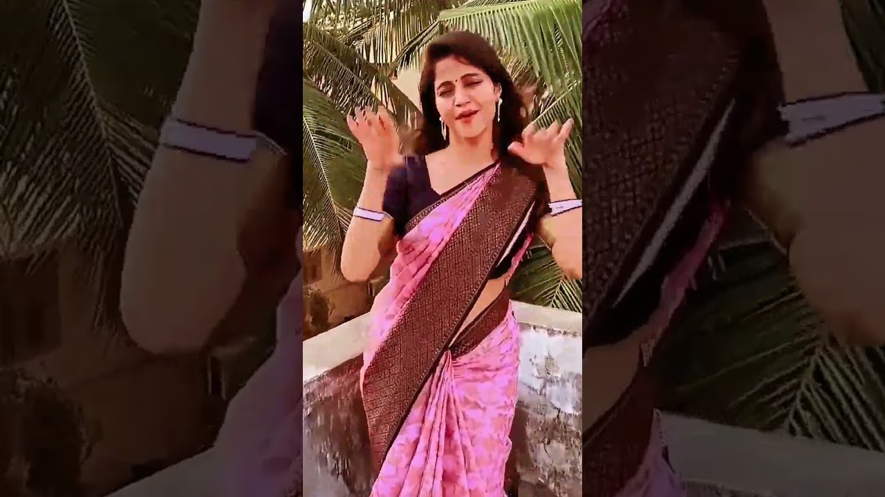 Tamil serial actress Vaishali Thaniga hot rare saree navel | #navel #vaishali #glamour