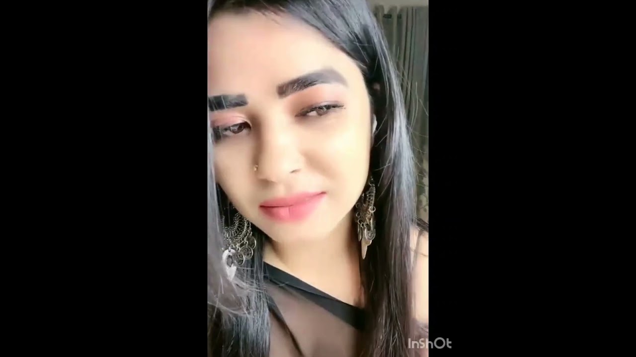 Tango App hot beauty 😍 Showing her Hot beautiful body 😻