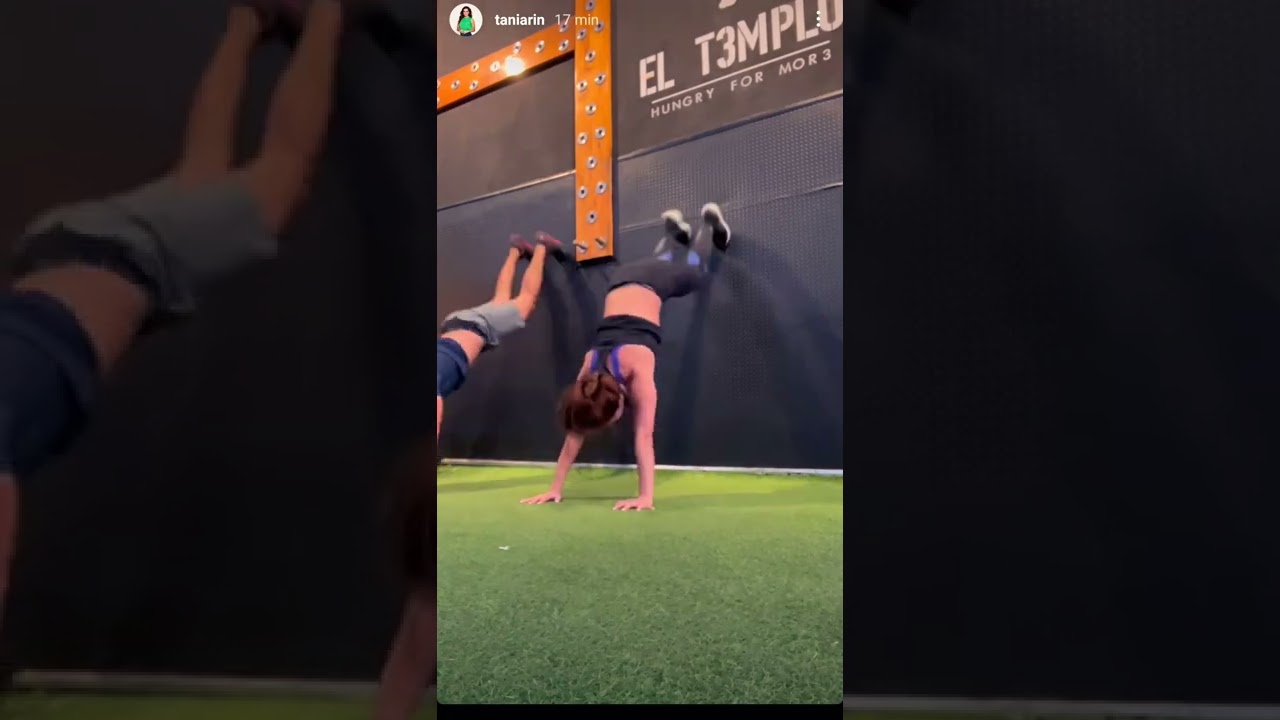 Tania Rincón descuido tanga