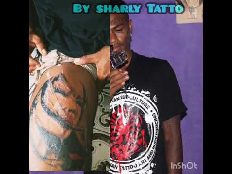 Tatto muka cewek di paha