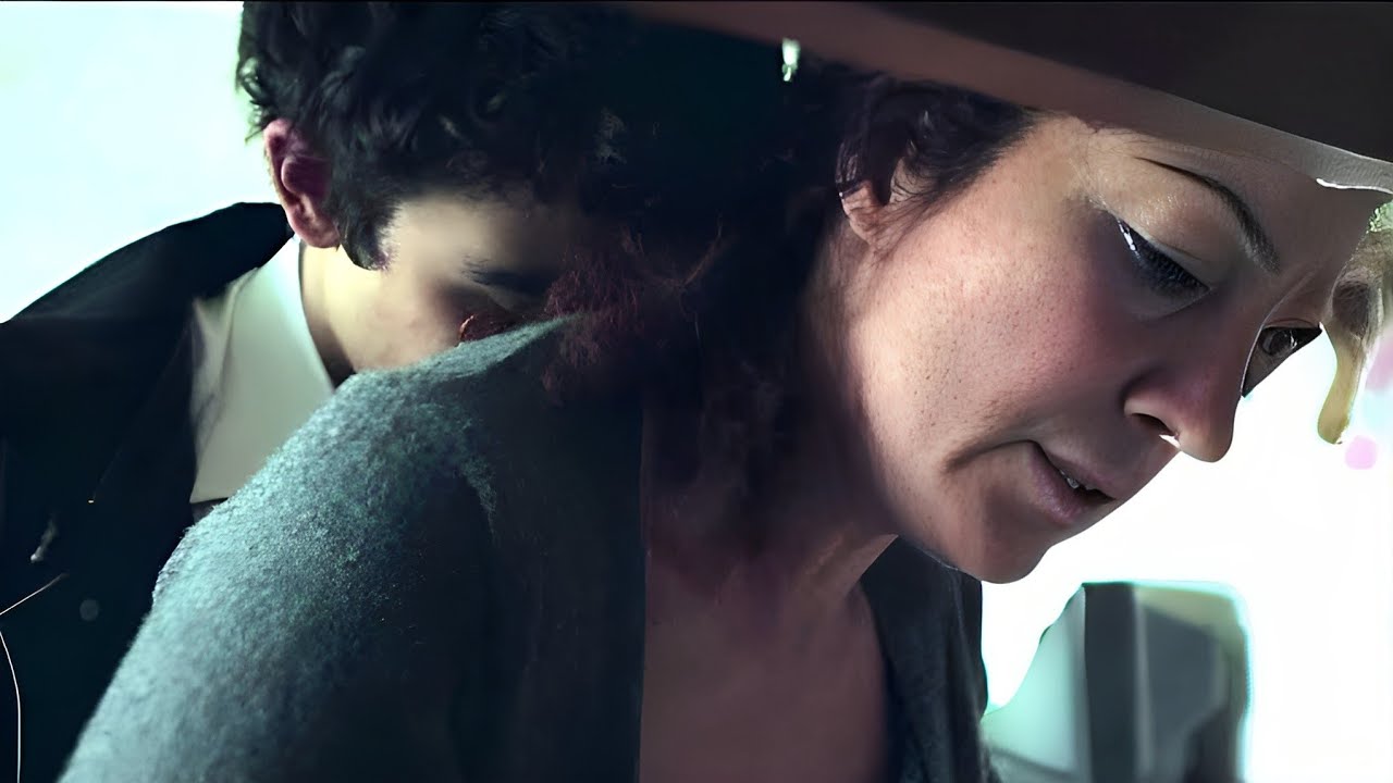 Teenage Boy Falls in Love With His Friend's Mother
