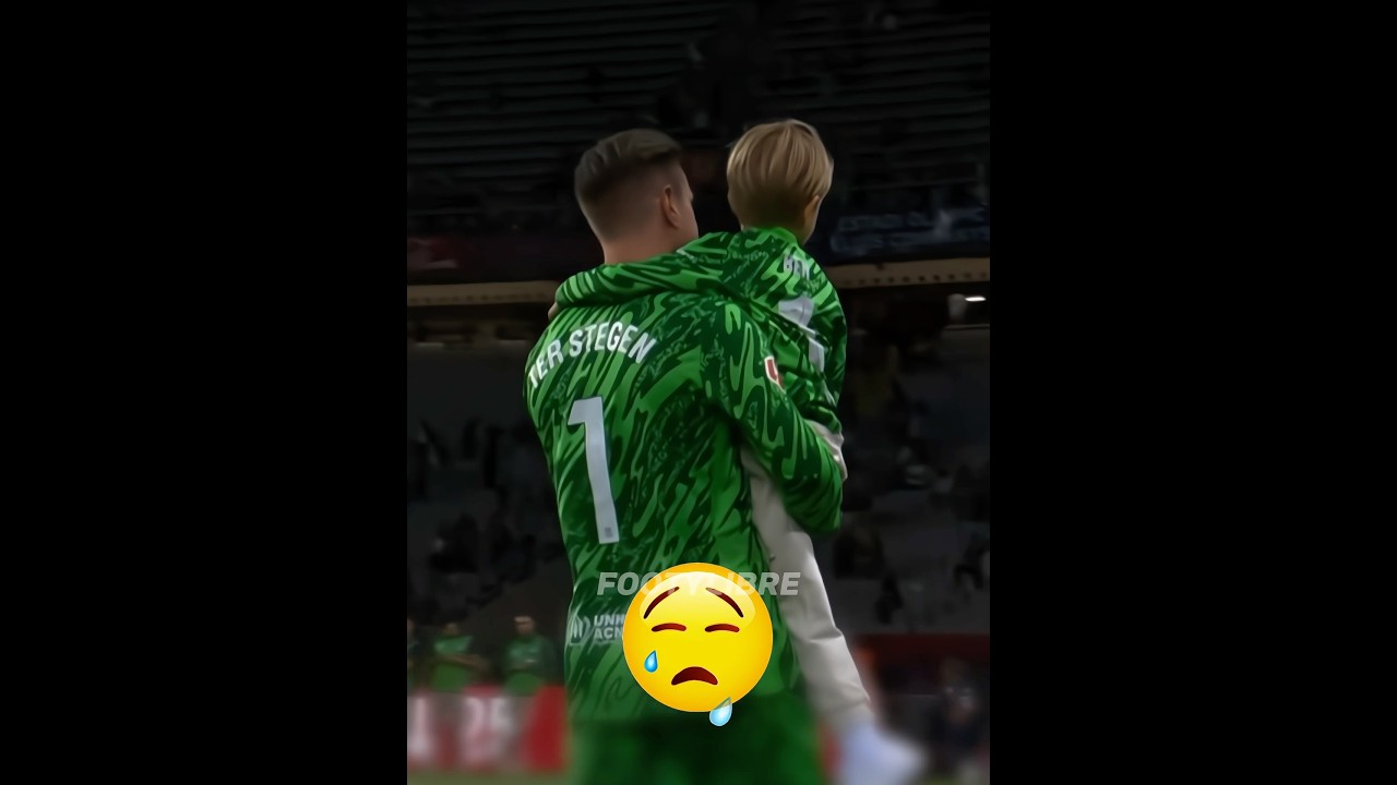 Ter Stegen Left Alone 😢