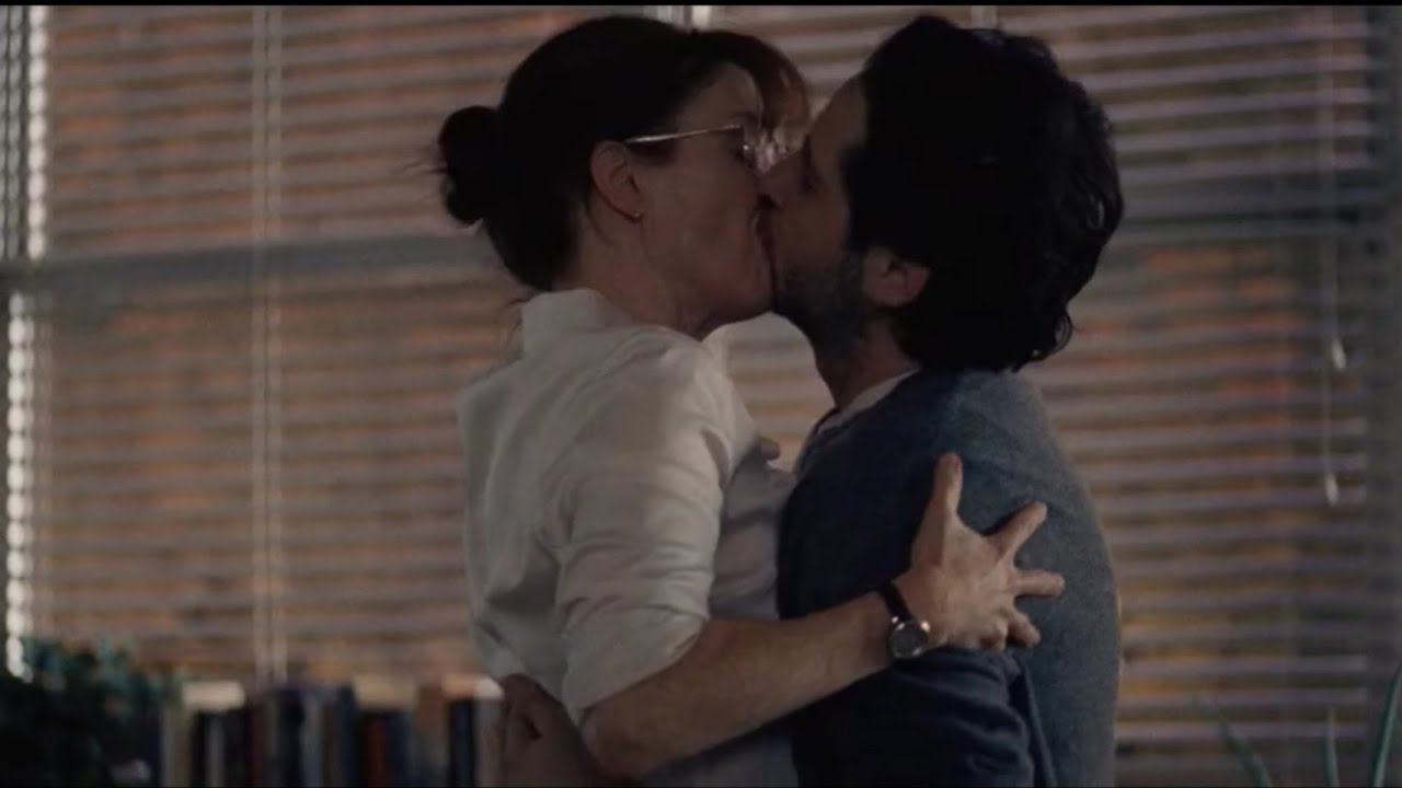 The English Teacher (2013) Lesbian Kissing Scene | Explanation