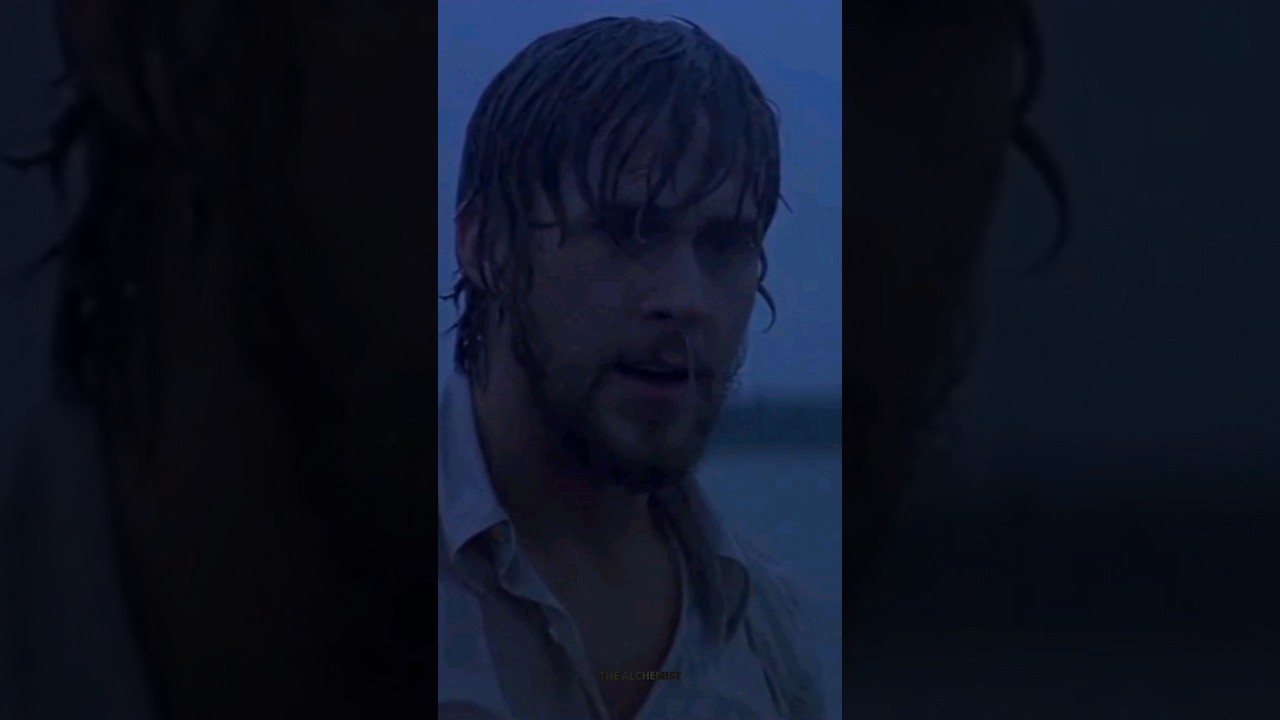 The most iconic movie kiss. 💙  #ryangosling #rachelmcadams #thenotebook