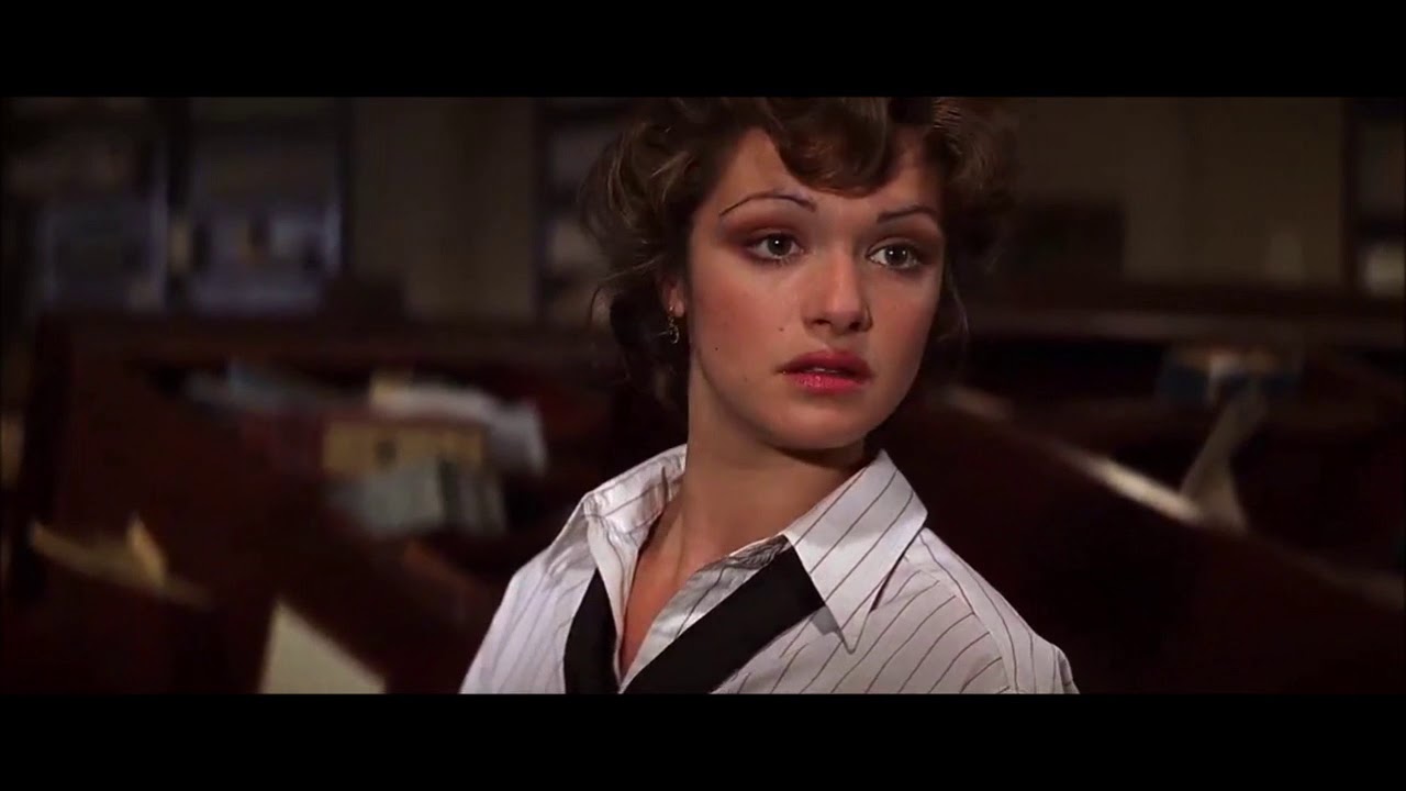 The Mummy library scene - Rachel Weisz