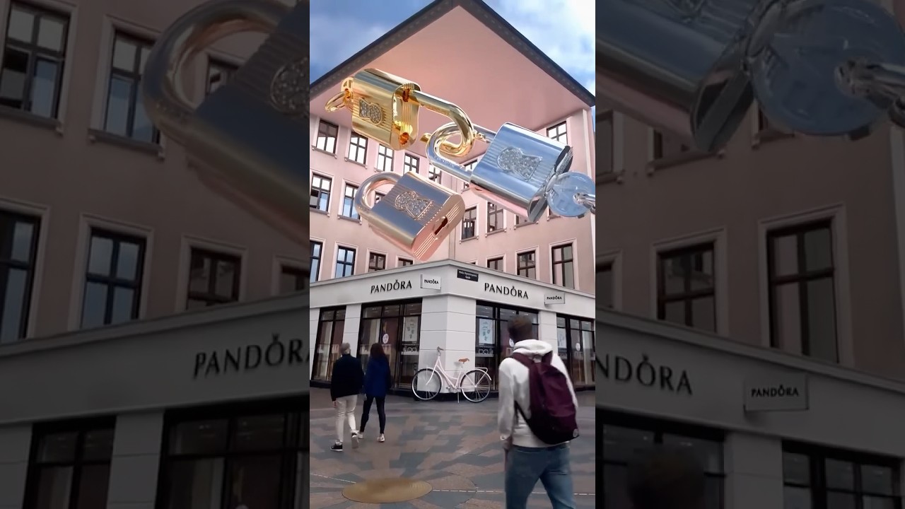The Pandora Jewelry 3D Billboard Everyone’s Talking About! 🤯💎