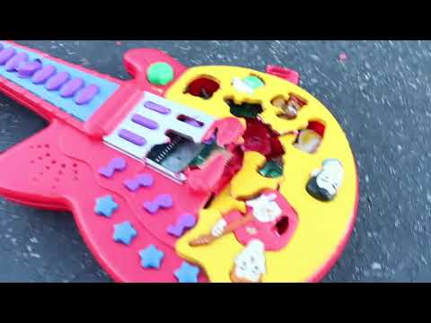 The Wiggles Musical & Singing Guitar Destruction