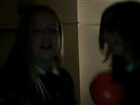 TheCrazyGals123 jessica FARTING