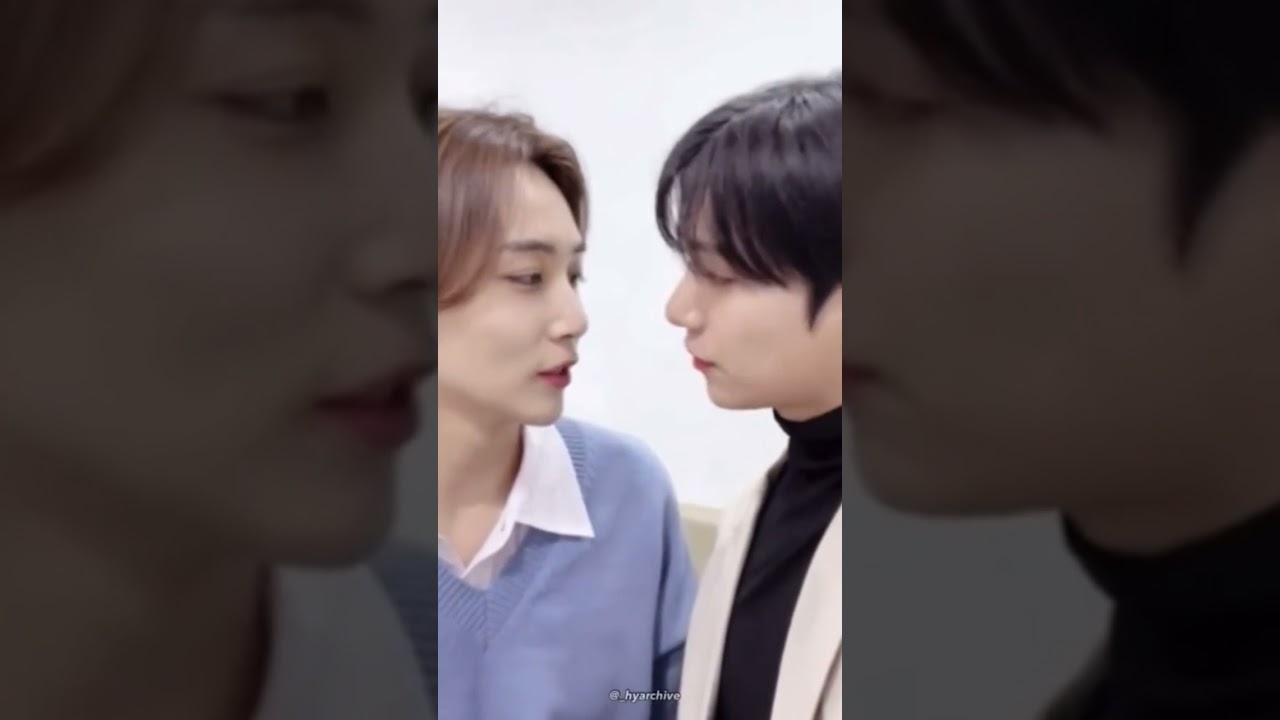 their eye contact 😫❤️ #seventeen #jeonghan #joshua #jihan moments