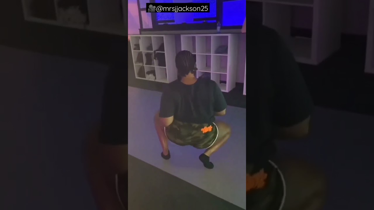 Them Knees Tho 👀🔥