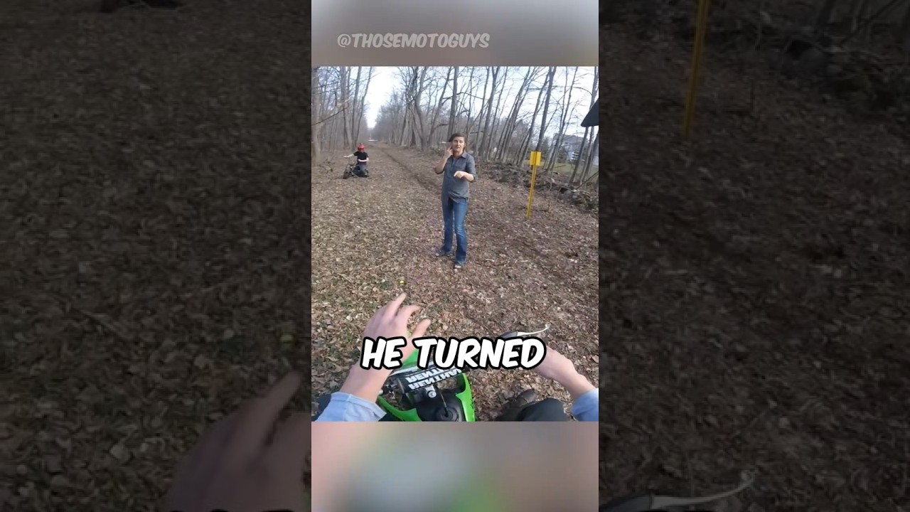 This Karen Got Trolled Silently! 👏🏻🤫 (@ThoseMotoGuys)