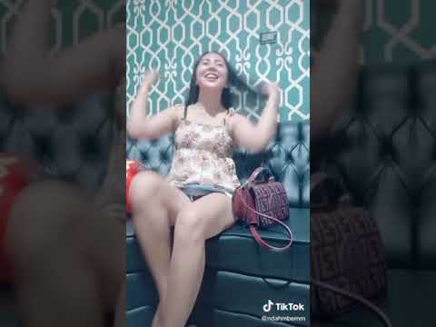Tik Tok Tante Kelihatan CD