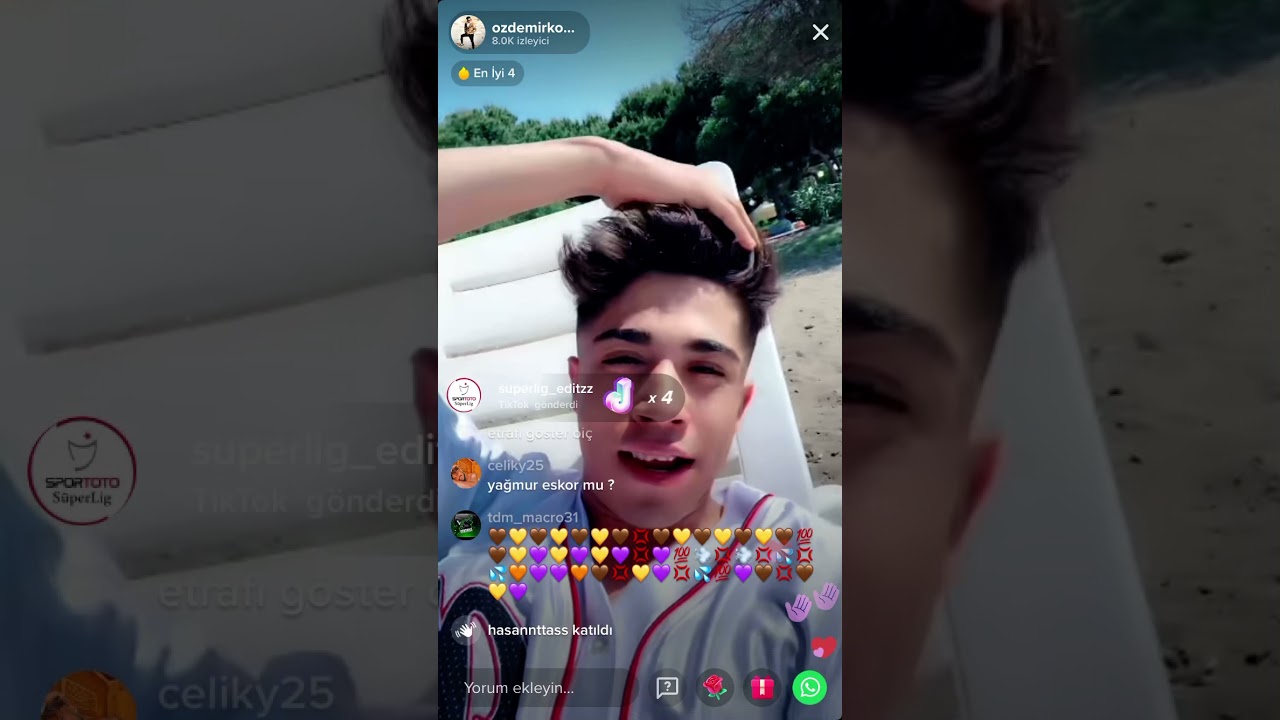 Tiktok Canlı Yayın Özdemirkol Yeeahmur Sevgiliyle Öpüştü