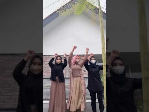 Tiktok Jilbab goyang